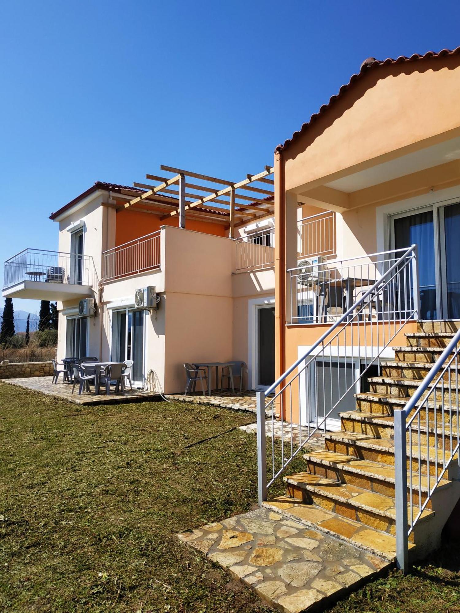 Lighthouse Apartments Chiliadou  Exterior foto