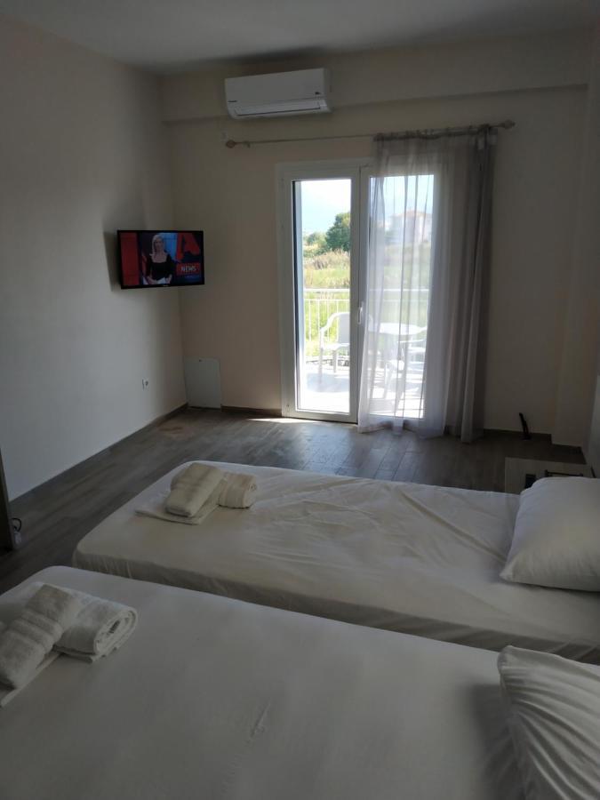 Lighthouse Apartments Chiliadou  Exterior foto